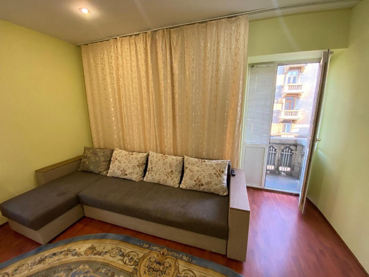 White New Apartments Ultracentral 2-Rooms In The Heart Кишинёв Экстерьер фото