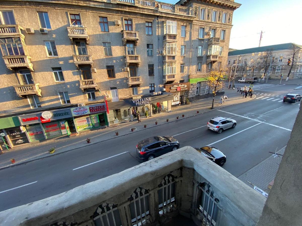 White New Apartments Ultracentral 2-Rooms In The Heart Кишинёв Экстерьер фото