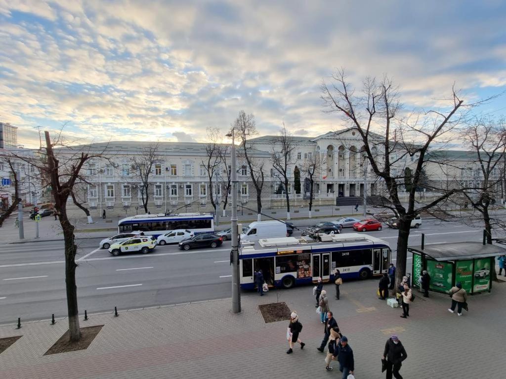 White New Apartments Ultracentral 2-Rooms In The Heart Кишинёв Экстерьер фото