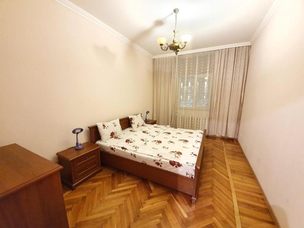 White New Apartments Ultracentral 2-Rooms In The Heart Кишинёв Экстерьер фото